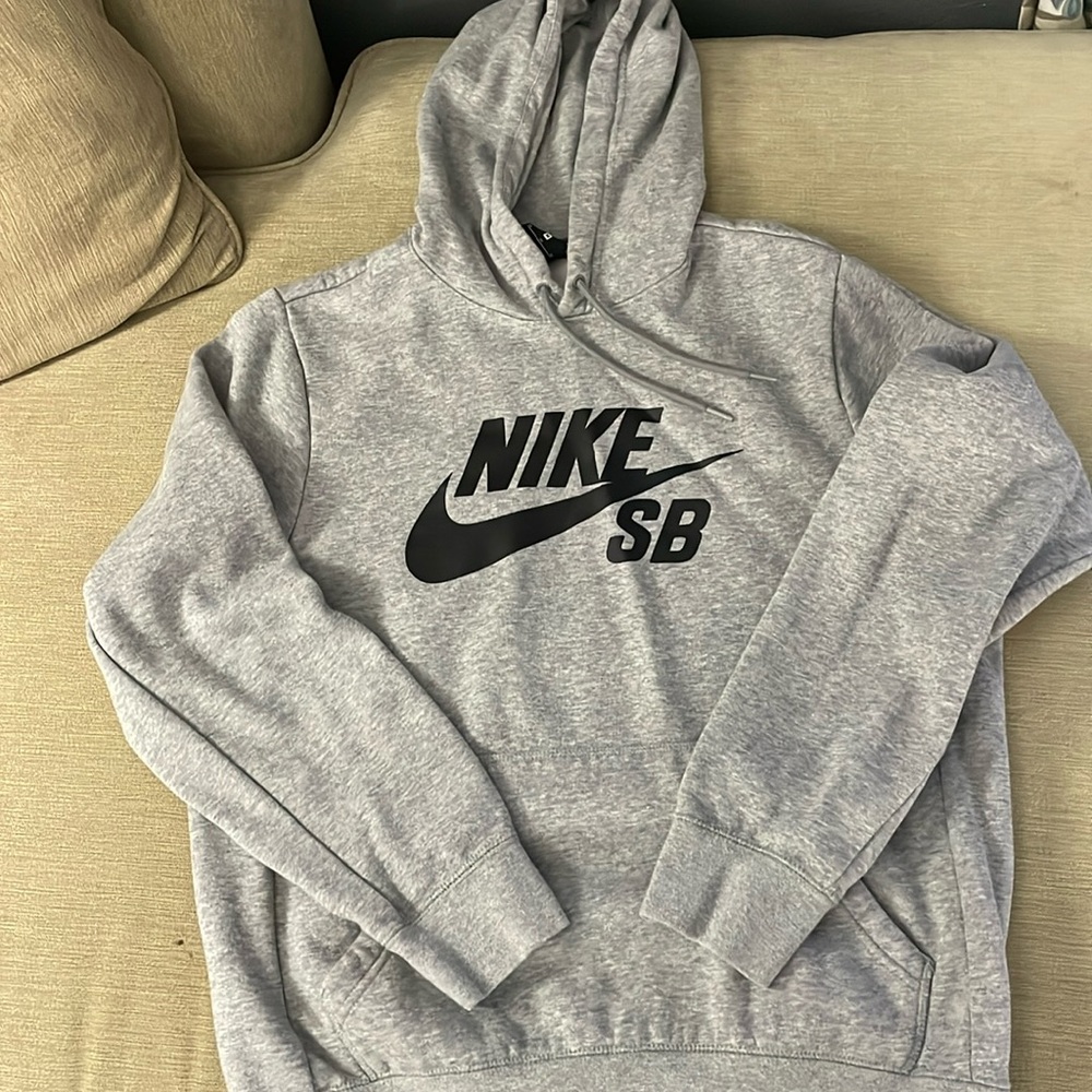 Gray Nike SB hoodie